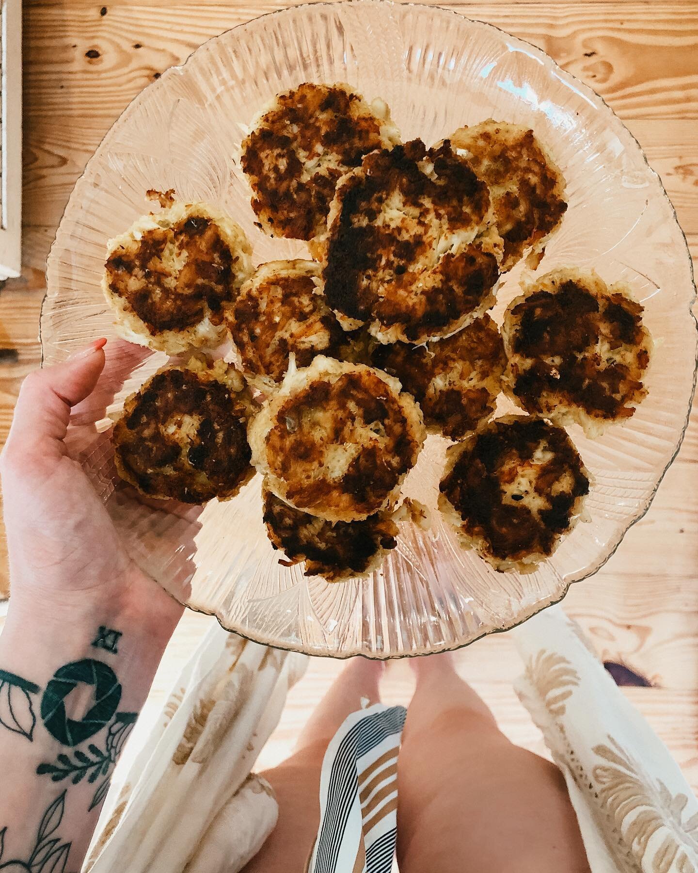 First go at crab cakes.
&bull;
#marylandcrabs #marylandcrabcakes #crabcakes #summer #summertime #vacation #vacationvibes #cooking