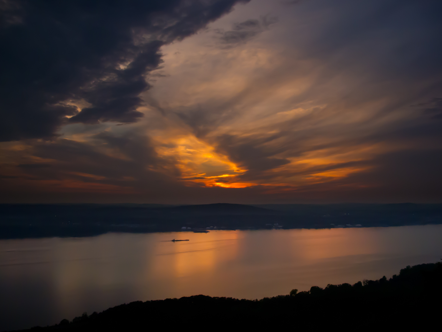 breakneck ridge camping