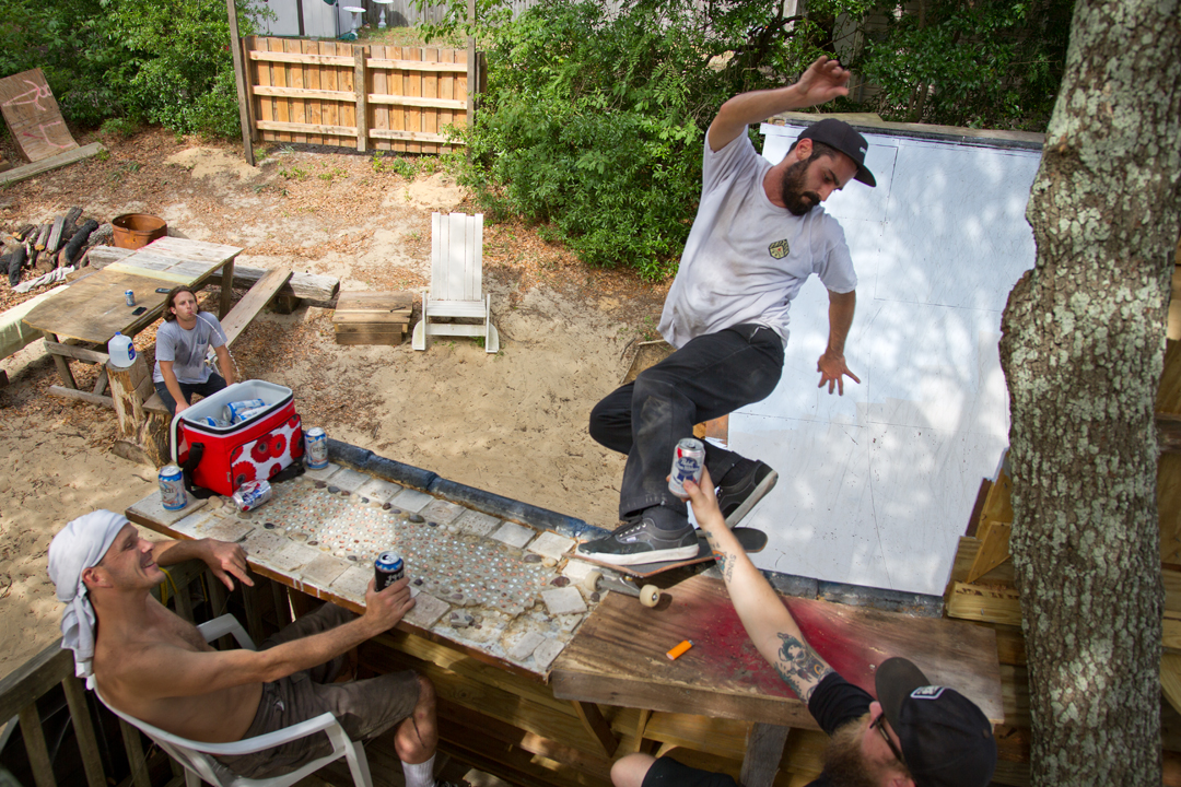 Tim Jarman front rocks while Brandon barfs and Talba and Nate crack cold ones.