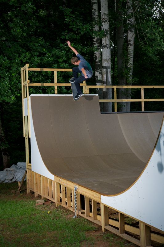Nick Sizer - Blunt Fakie