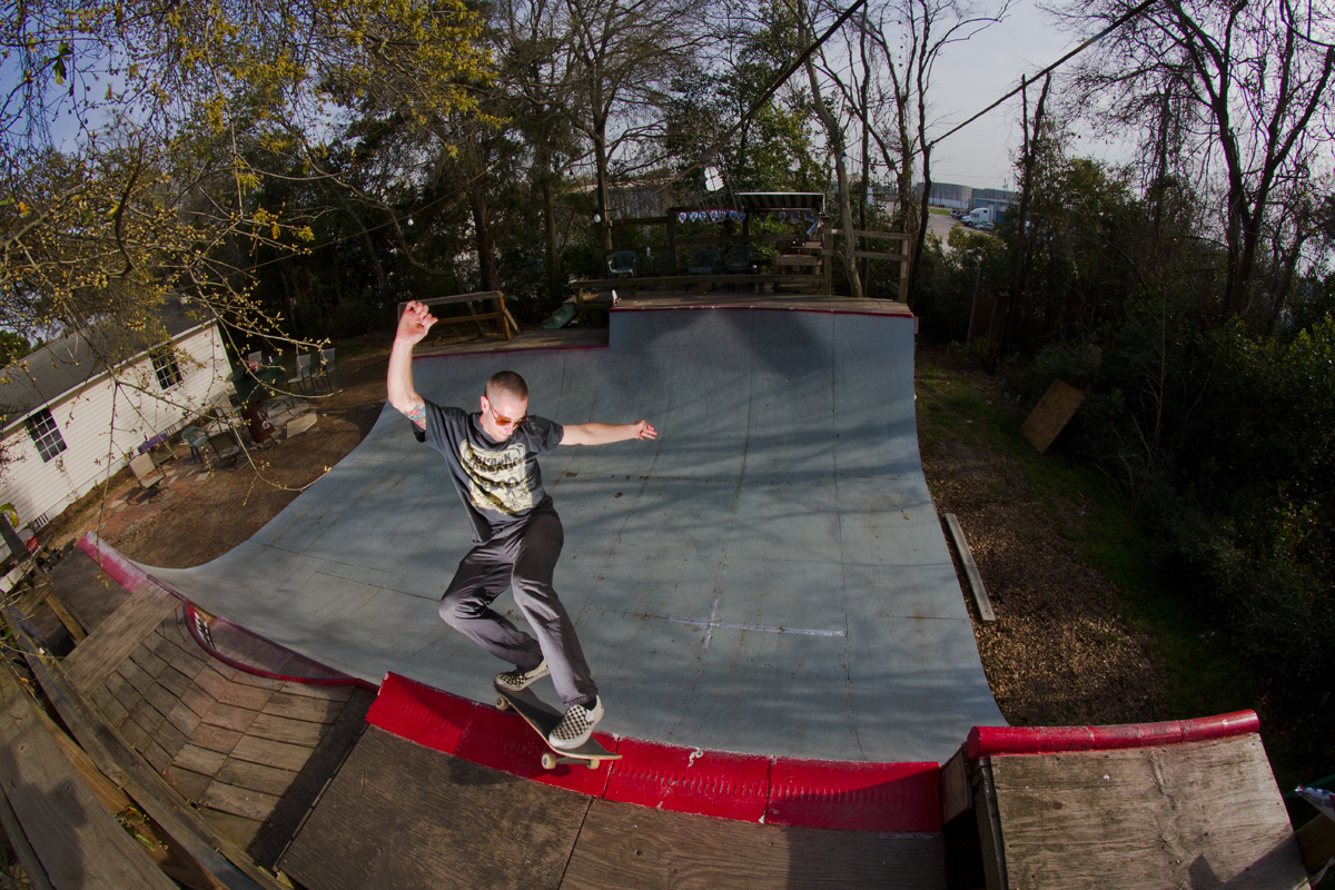 Andrew Miller - Frontside Feeble