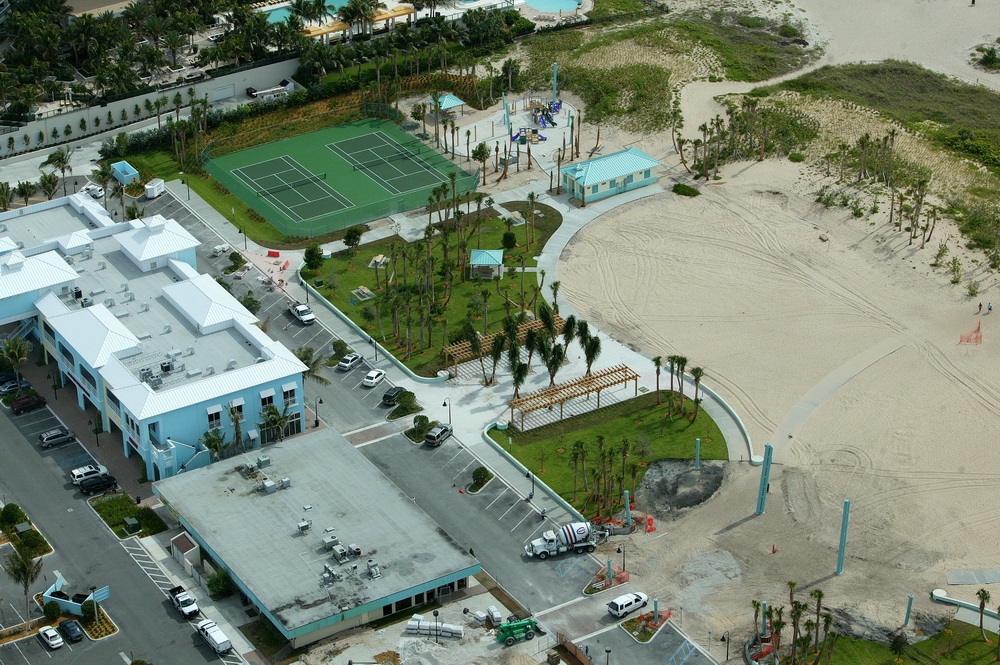 City of Riviera Beach Municipal Beach Park Ocean Mall Aerial Trellis Shade Sail Construction.JPG