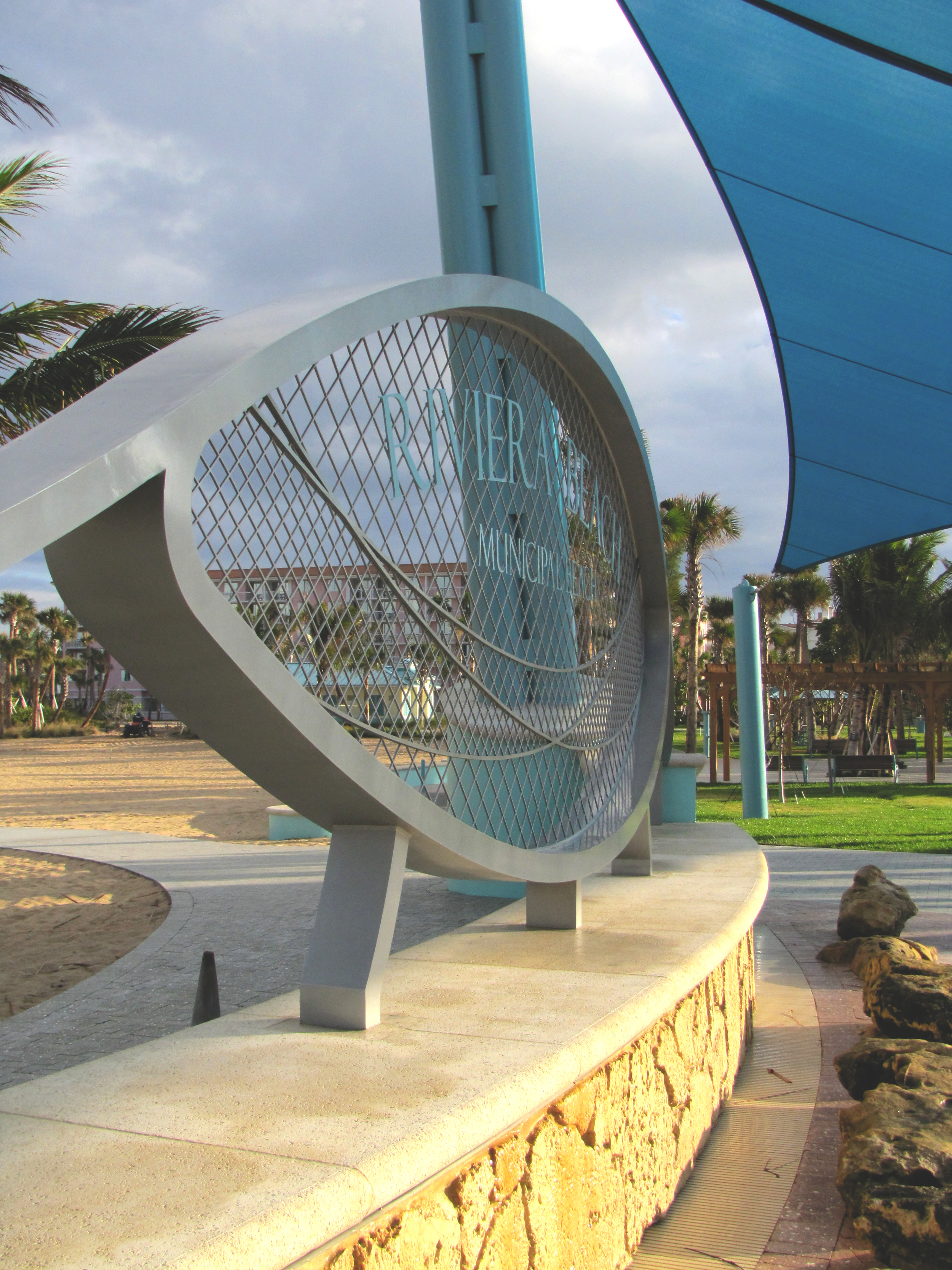City of Riviera Beach Municipal Beach Park Ocean Mall Concrete Cap and CapRock Water feature.jpg