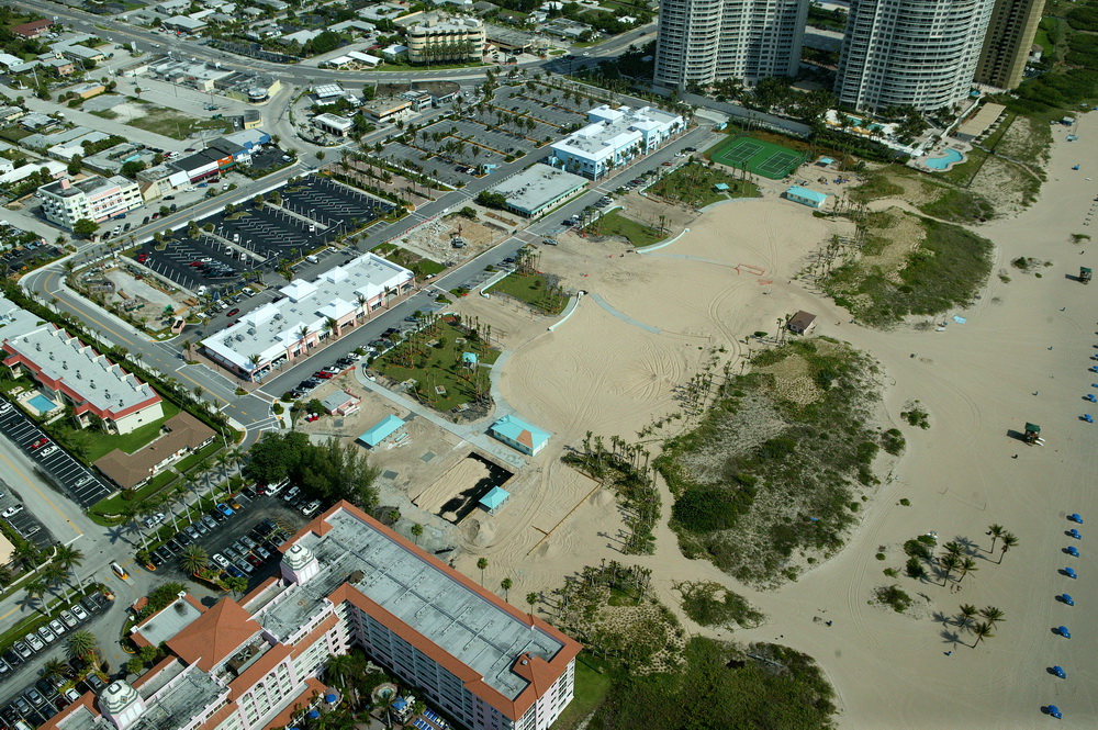 City of Riviera Beach Municipal Beach Park Ocean Mall Florida Dune Restoration Plantings.JPG