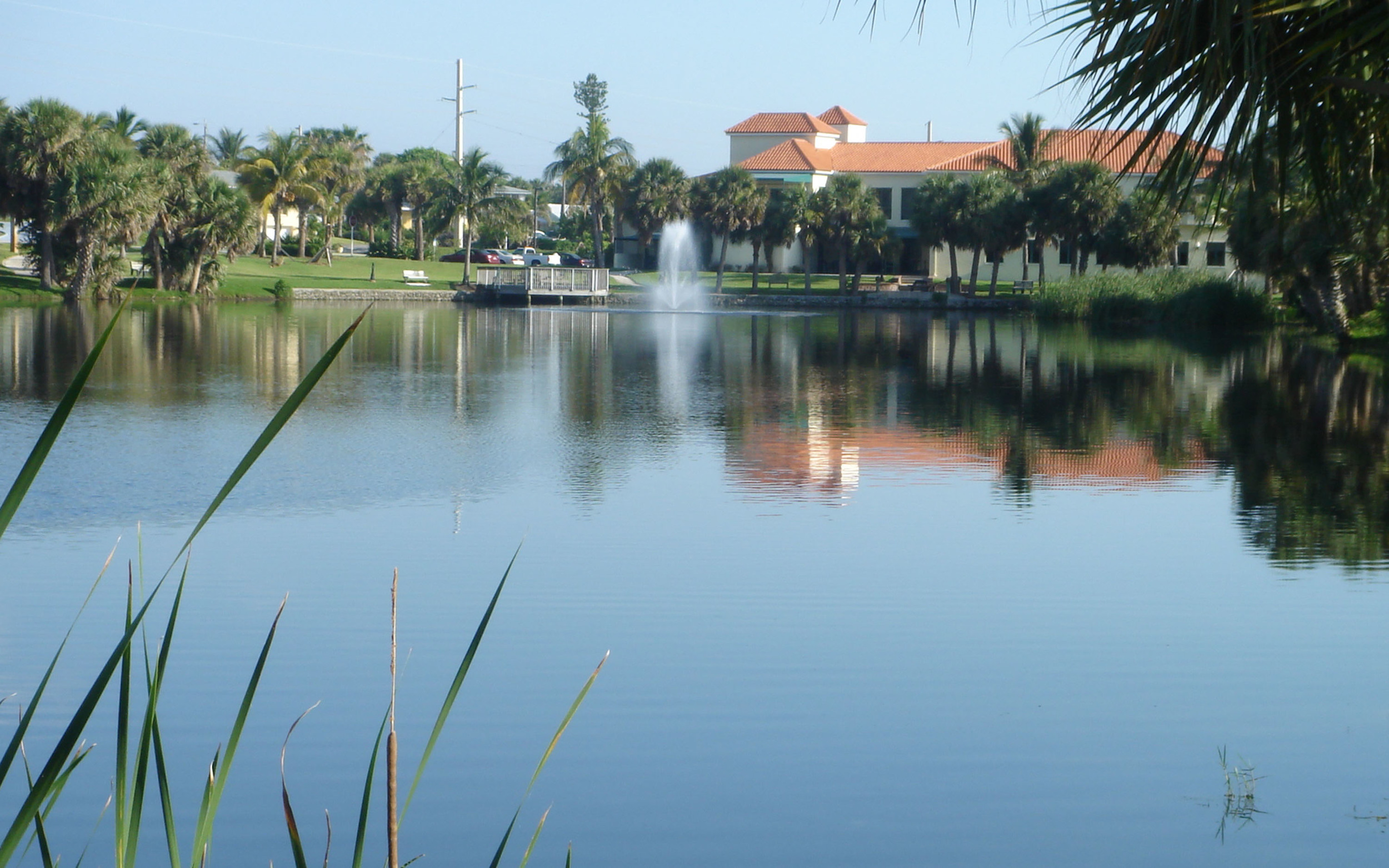 Pelican Lake Park Juno Beach Florida Town Hall.jpg
