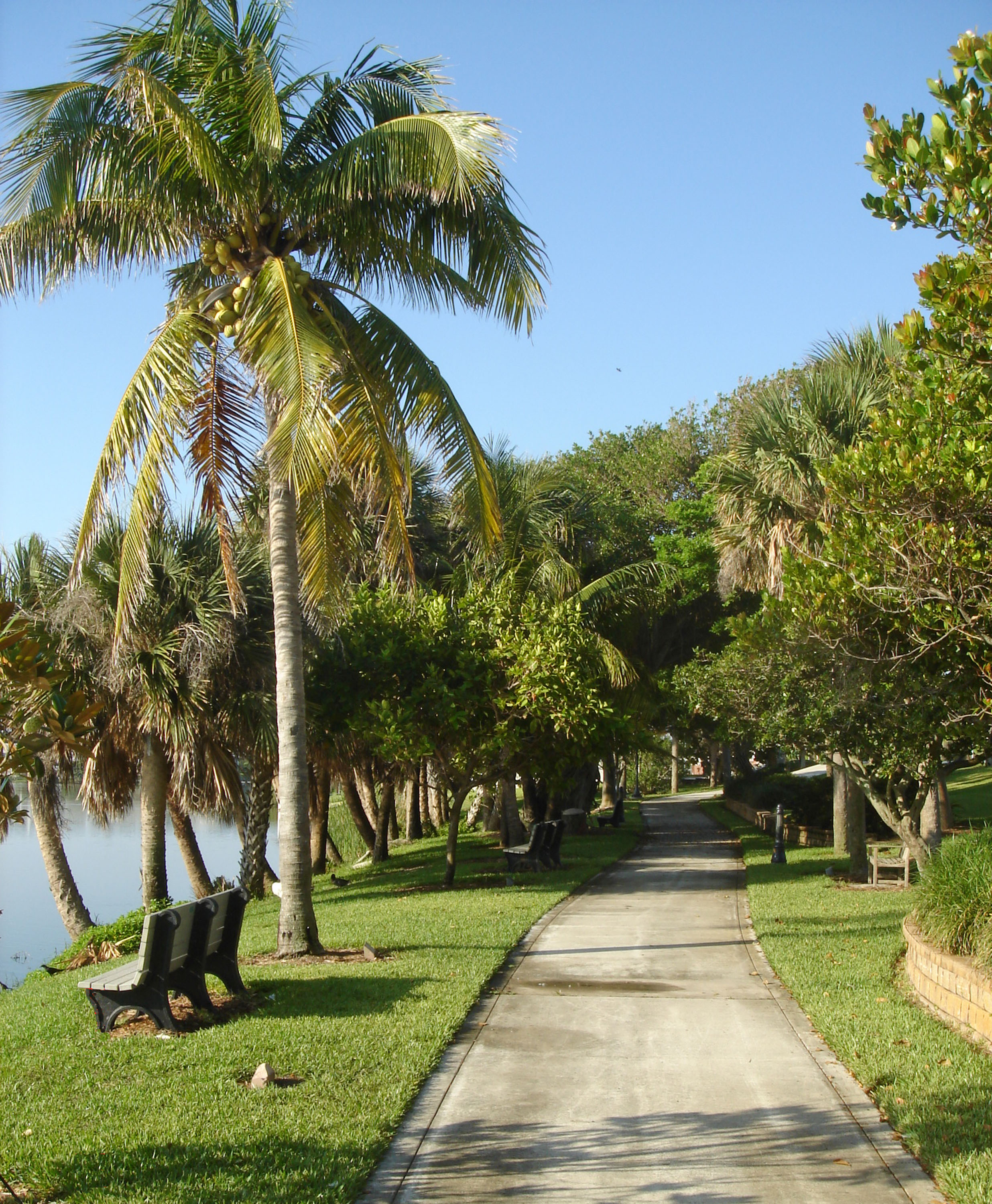 Pelican Lake Park Juno Beach Florida Walking Path.jpg