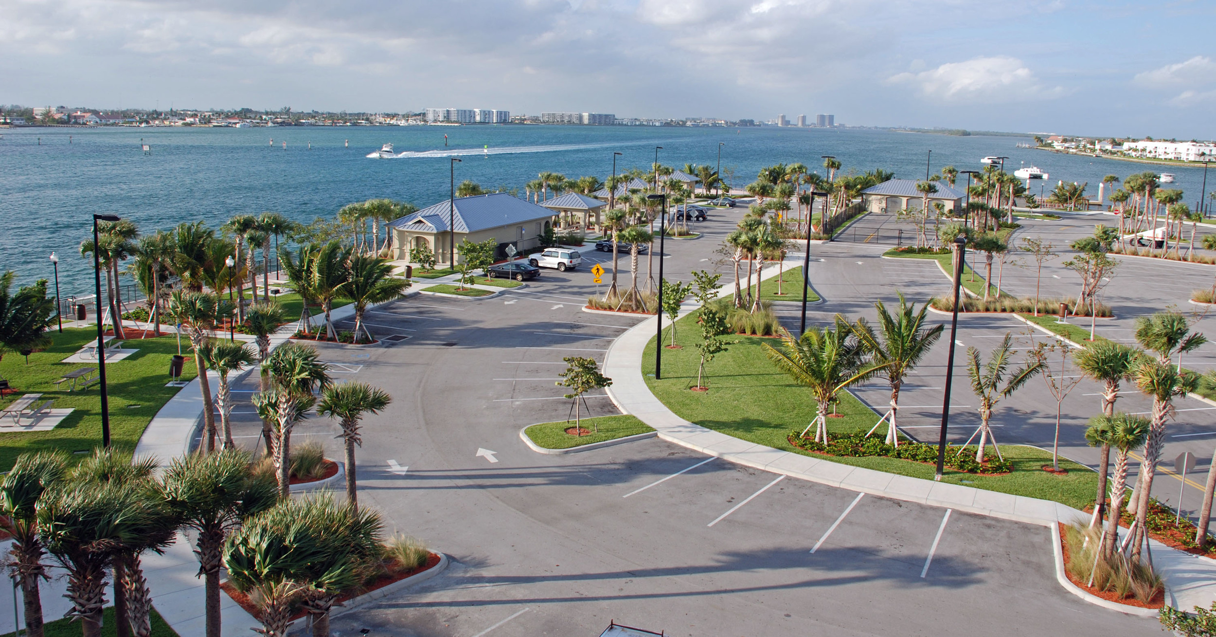 Phil Foster Park Palm Beach County Florida Aerial View Curvilinear Parking.JPG