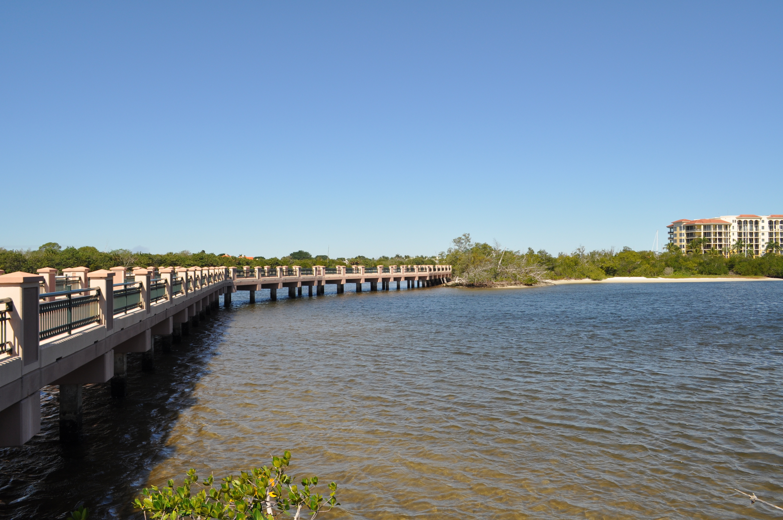 Jupiter Yacht Club Florida Riverwalk Lagoon Crossing.JPG