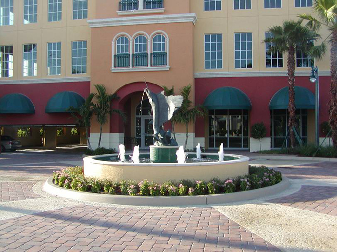 Jupiter Yacht Club Florida Sailfish Sculpture Fountain.jpg