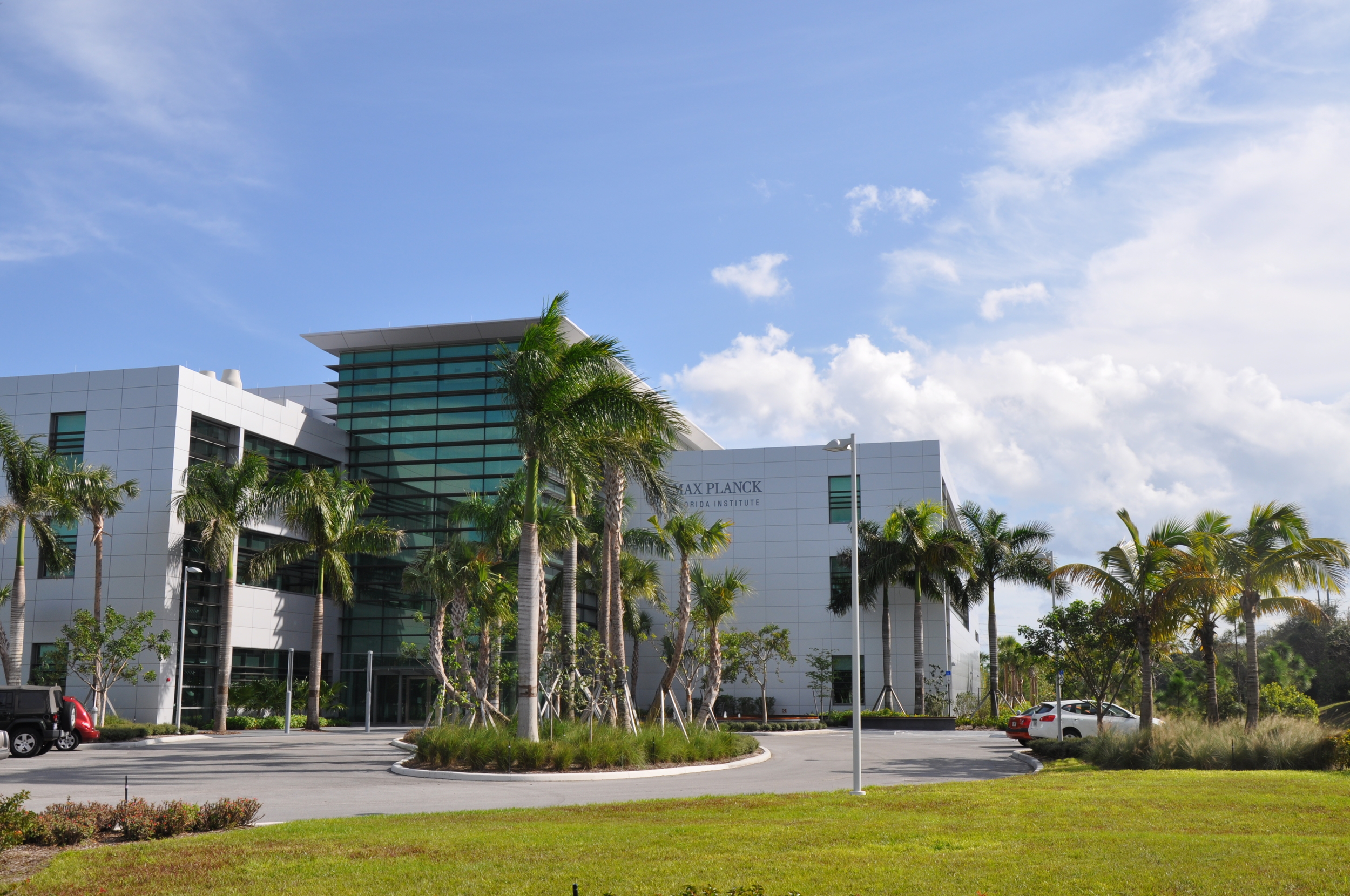 Max Planck  Florida Institute.JPG