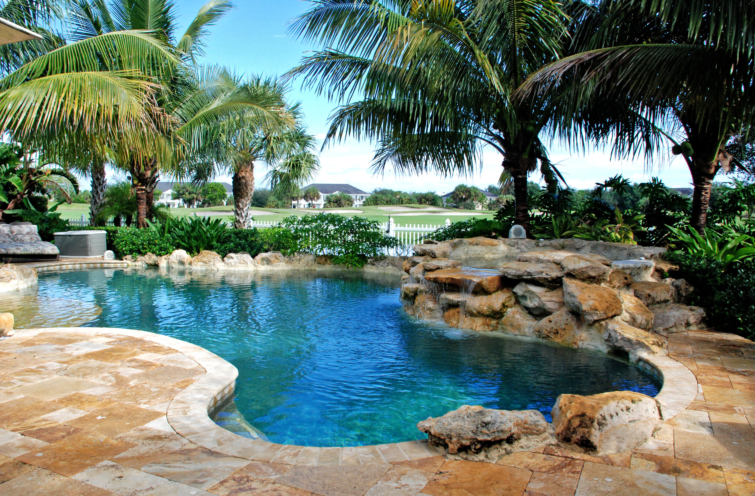 The Island at Abacoa Residence Cap Rock Spa Naturalistic Pool.jpg