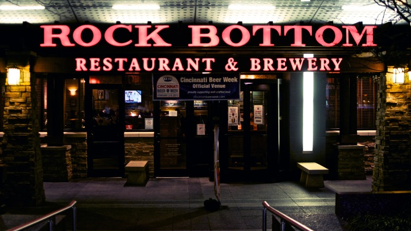 Yelp at Rock Bottom 13813.jpg