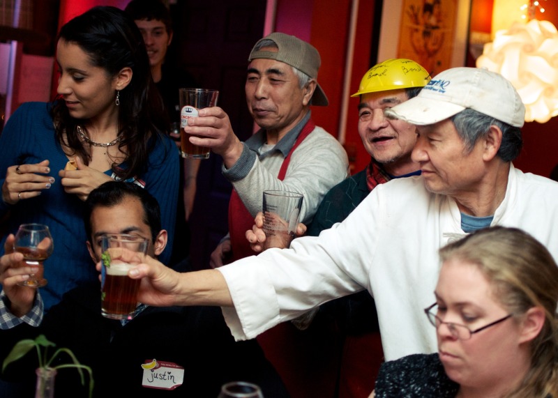 Yelp at Amerasia 14173.jpg