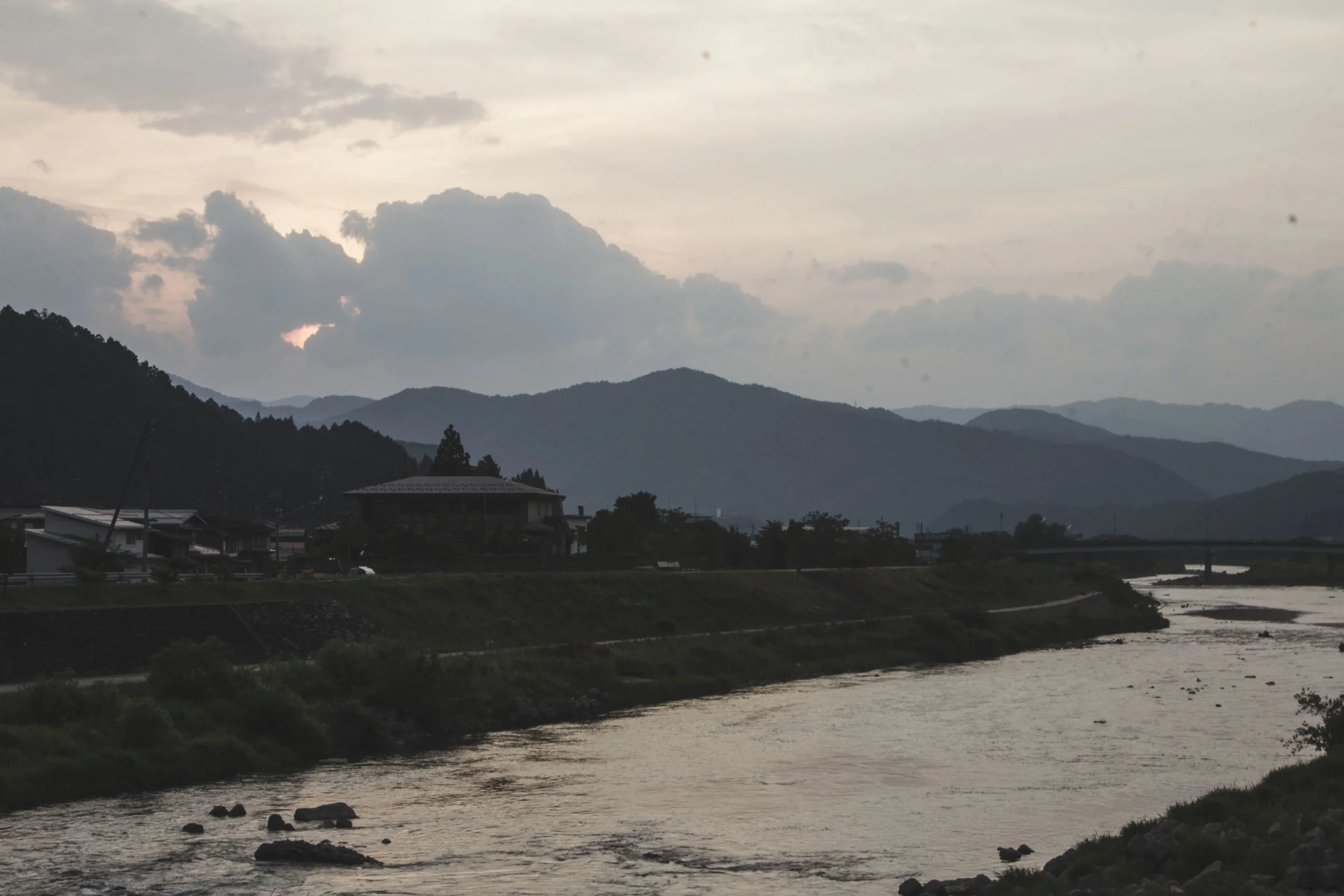 Back to Hida. 