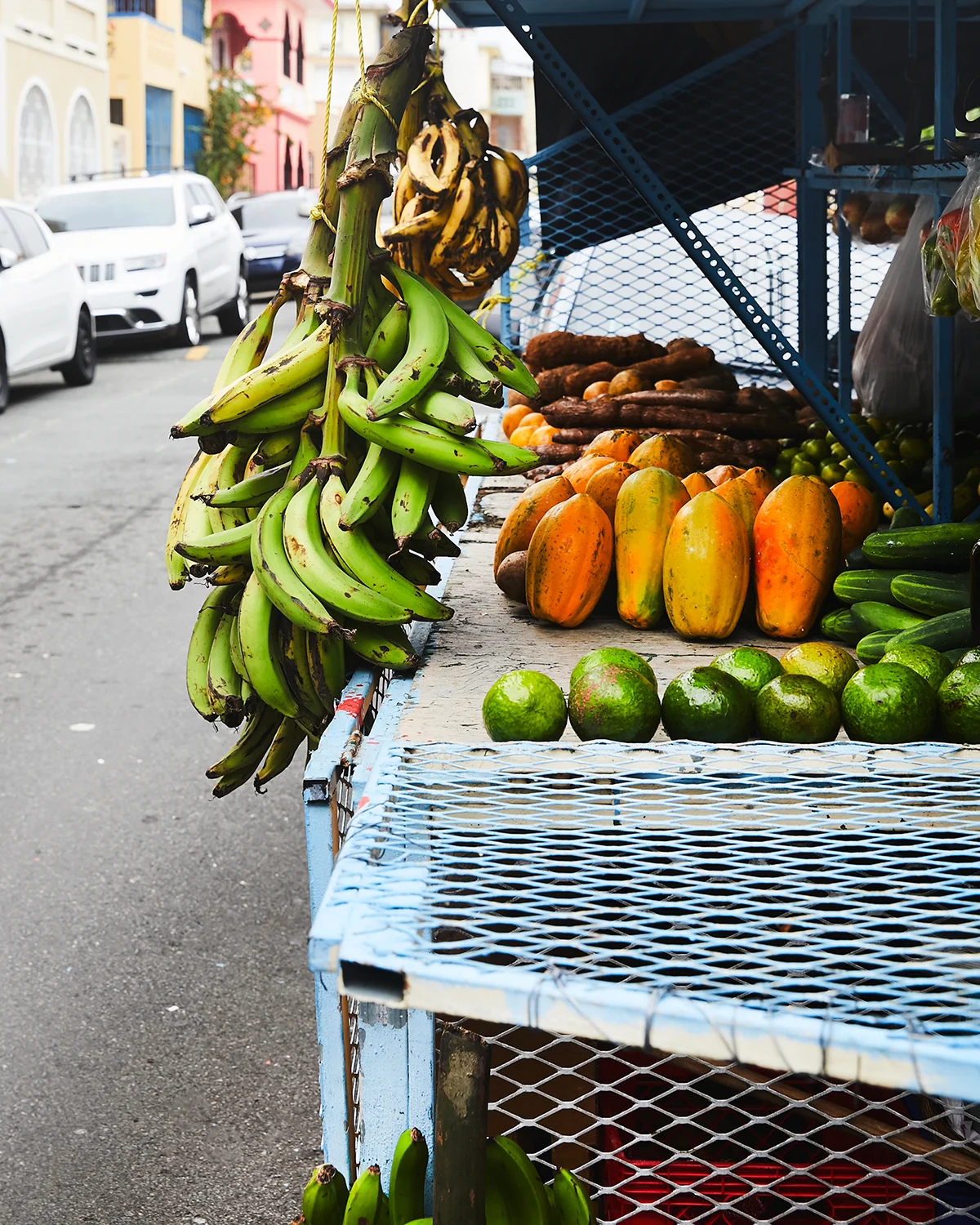 banana-stand.jpg