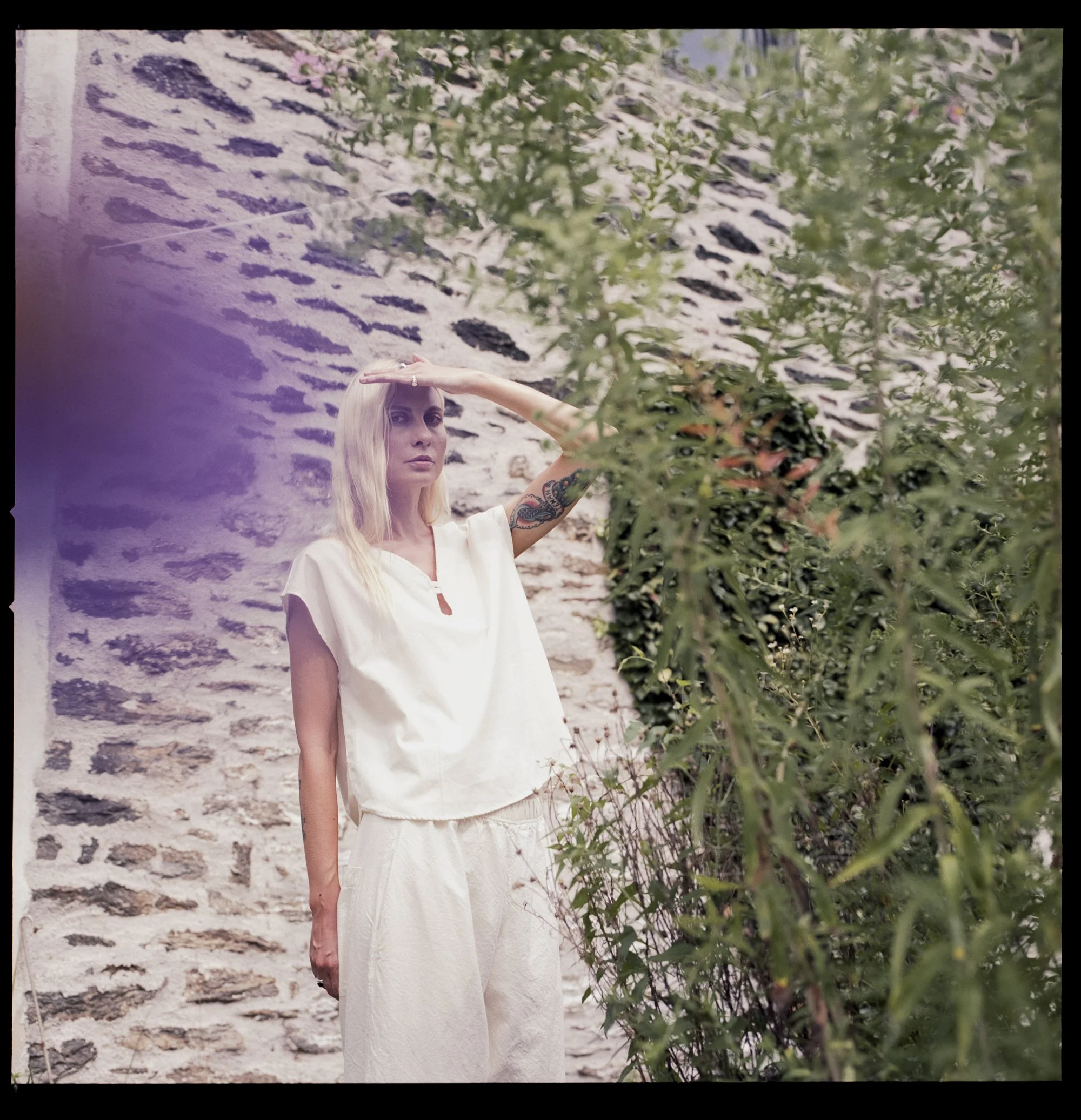 WOLHIDE_SS23_JG-SCAN_005.JPG