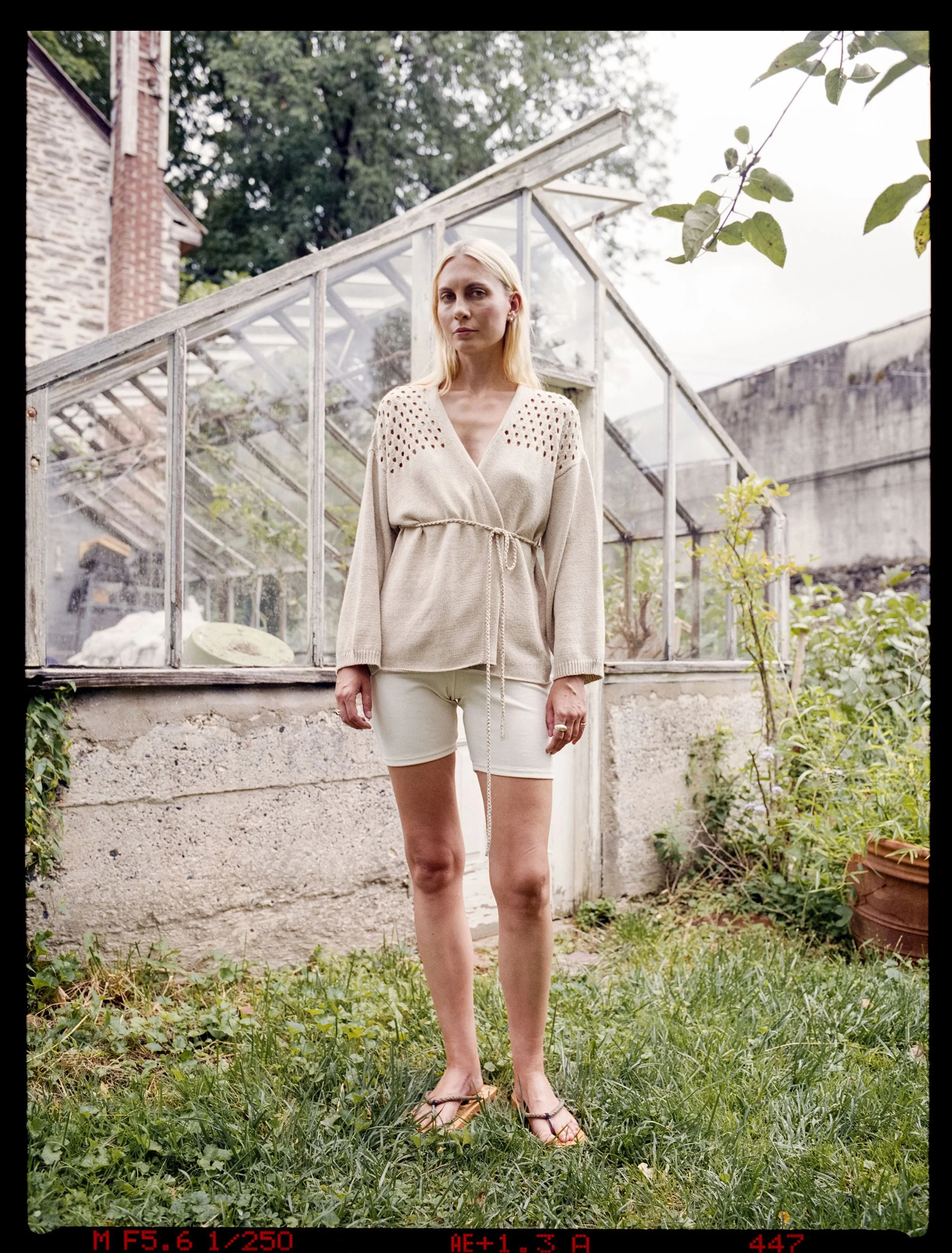 WOLHIDE_SS23_JG-SCAN_074.jpg