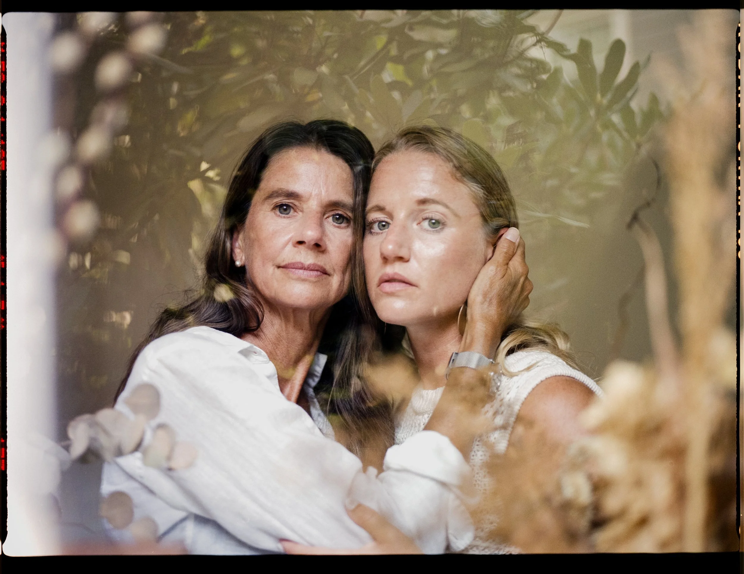 PEGGY&ELLEN_JG_MotherDaughter-001b_WEB.jpg