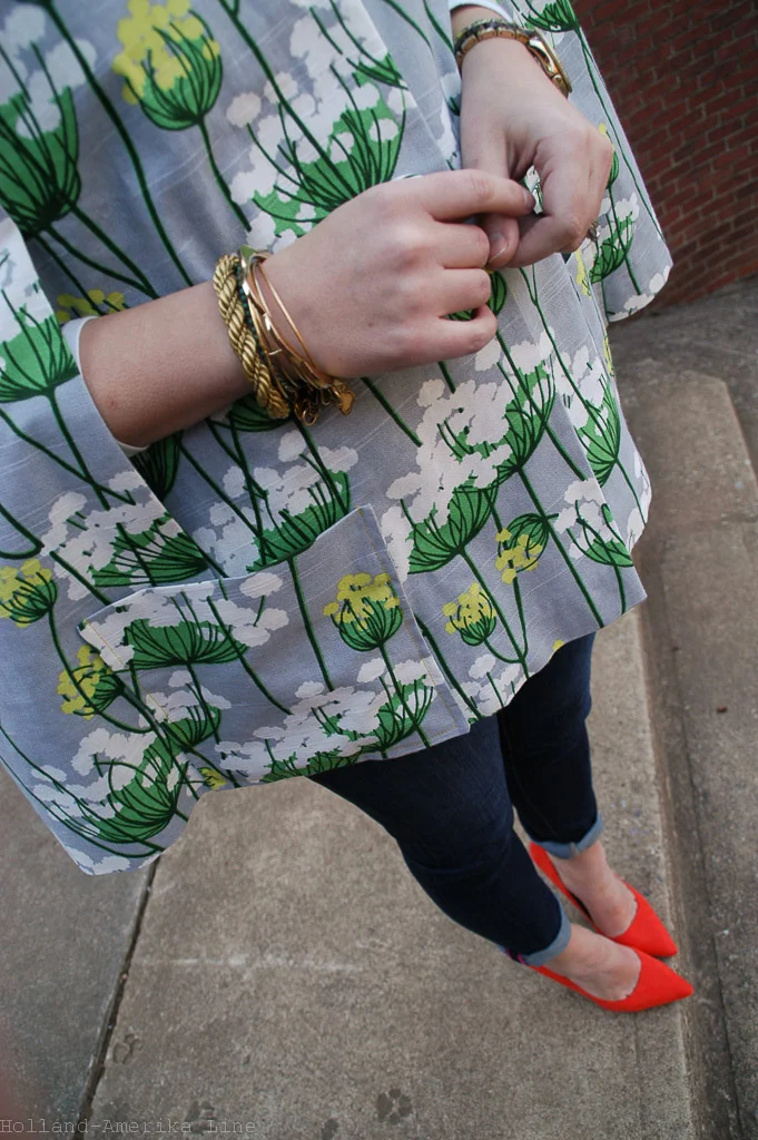 How cute are these little dog prints in the concrete??! Cape: Handmade (Simplicity Vintage Pattern 8017), Fabric: HGTV Home | Jeans: kate spade | Shoes: ShoeDazzle | Watch: Fossil | Bracelets: Alex & Ani, Vintage | Earrings: Vintage | Sunglasses: Forever21 