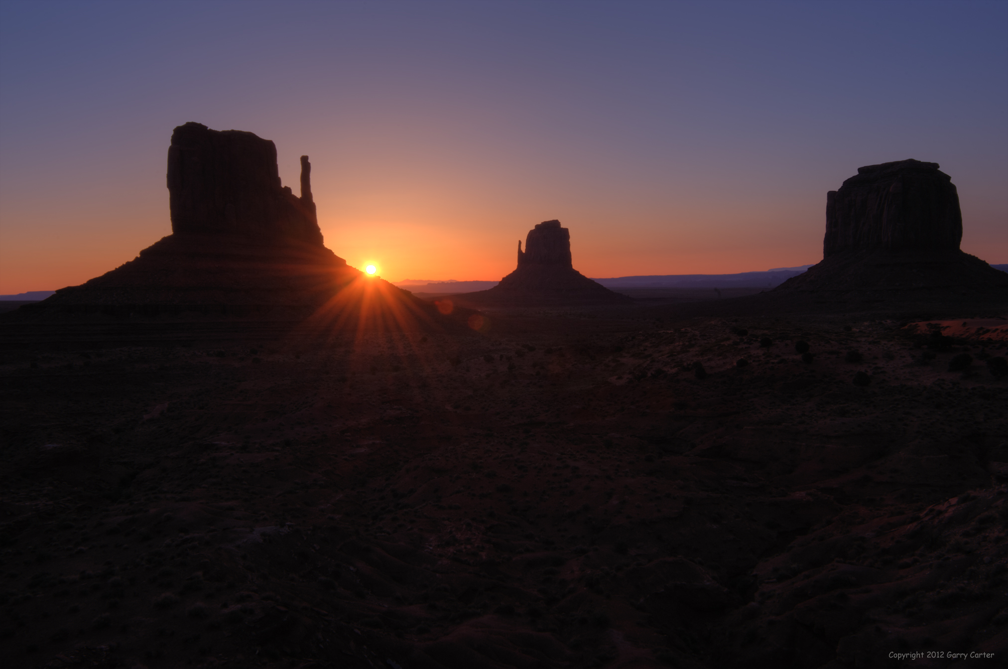 _GC73283-7TM Monument Valley Sunrise.jpg