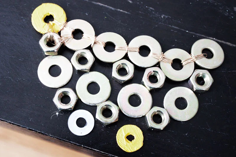 128js-DIY-Washer-Necklace-19.jpg