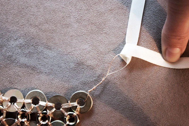 128js-DIY-Washer-Necklace-13.jpg