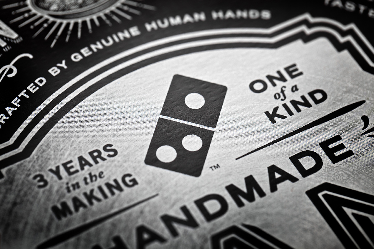 dominos_pan_pizza_05.jpeg