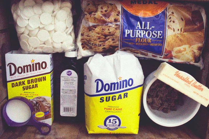 128js-Cookie-Dough-Brownie-Pop-1.jpg