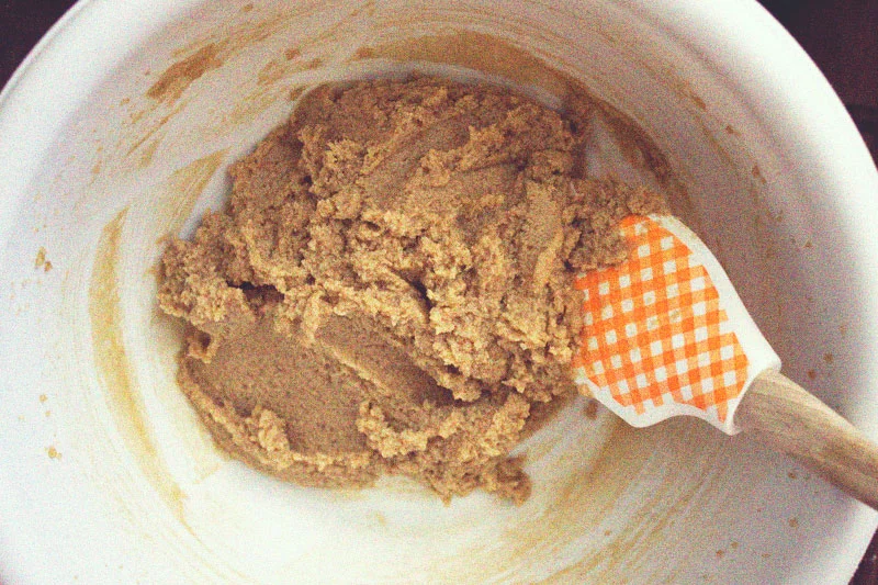 128js-Cookie-Dough-Brownie-Pop-3.jpg