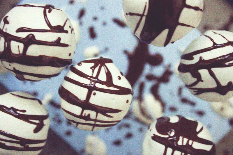 128js-Cookie-Dough-Brownie-Pop-10.jpg