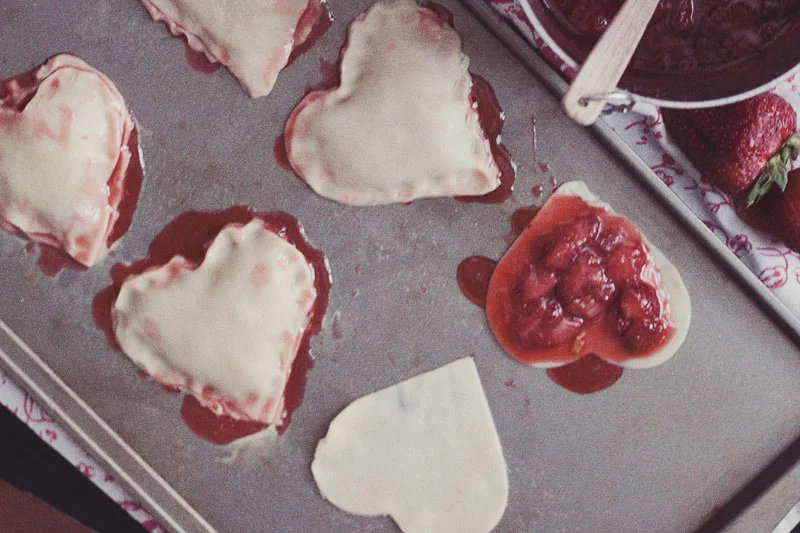 128johnst-Recipe-Strawberry-Handpies-4.jpg