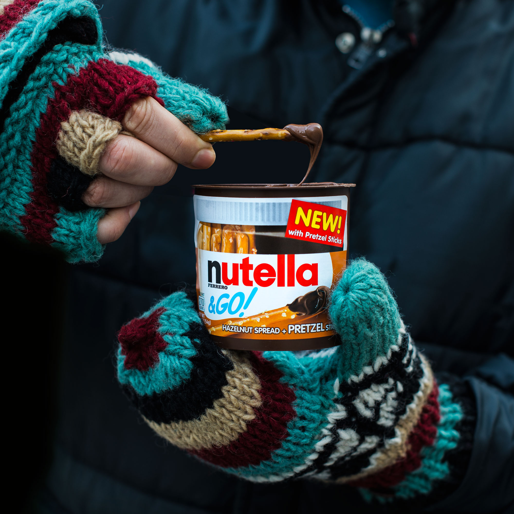 Nutella-Happiness-Gloves.jpg