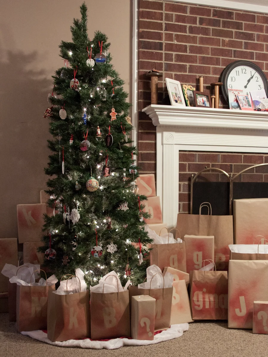 brittanywages_Christmas13_087.jpg