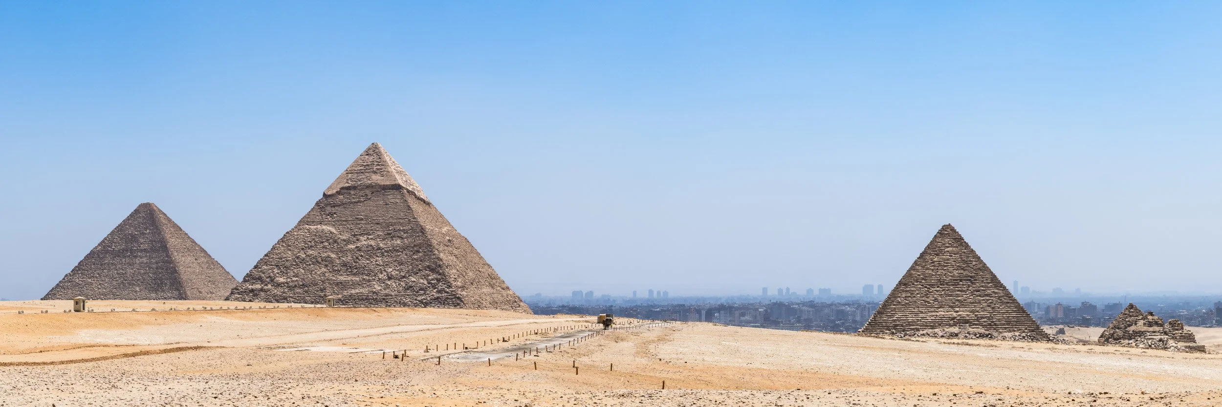 Desert Horizon
Giza Plateau, Egypt