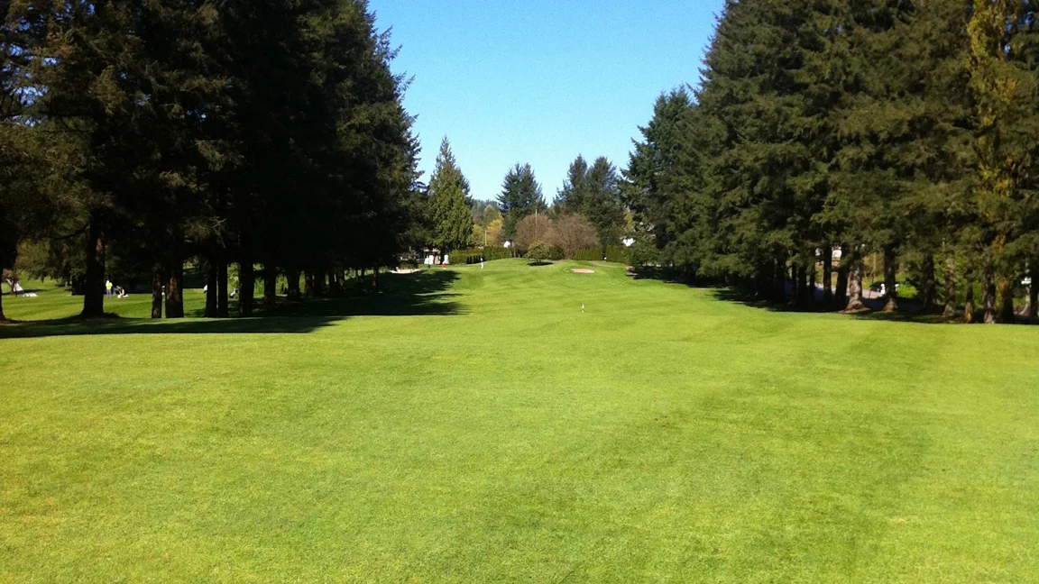 MGC_4thhole_16x9.jpg