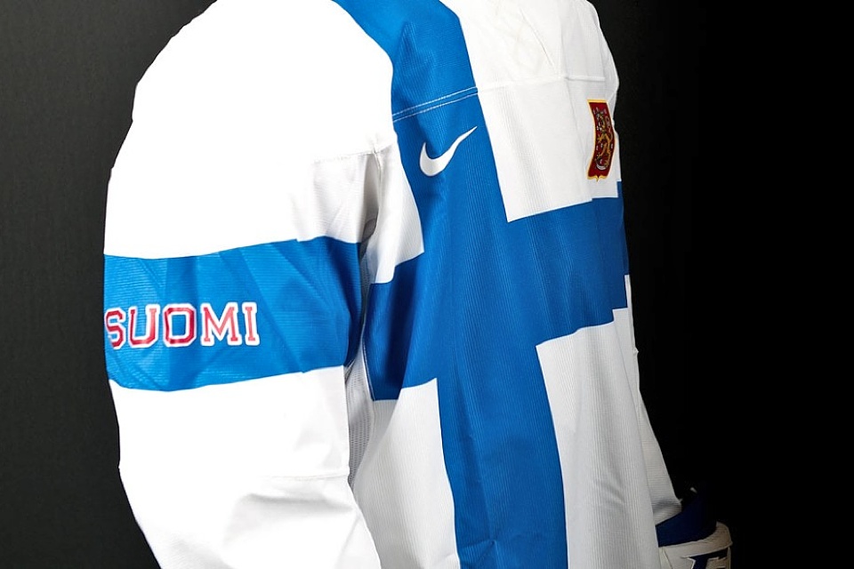  Like the Czechs, the Finns will get a chance to wear their national flag in Sochi. 