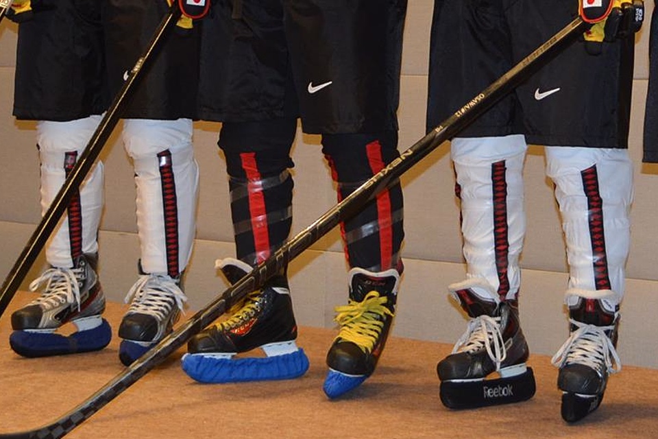  Check out the detail in the stripes on the white socks. 