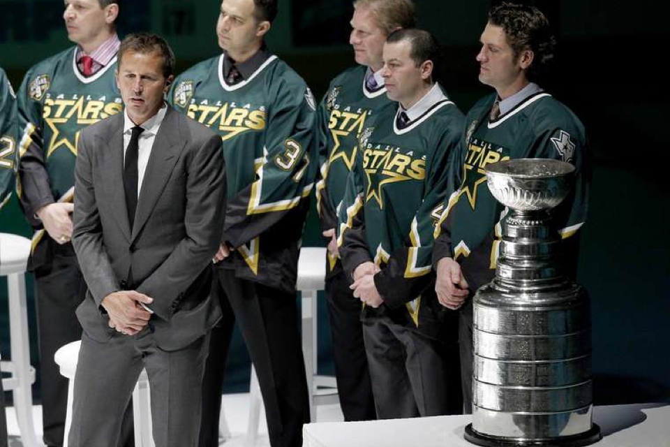  Never seen anyone standing that close to the Stanley Cup look so bored! 