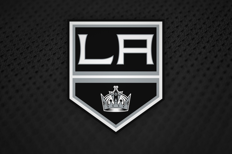 Kings to wear gold for Legends Nights, road game - LA Kings Insider