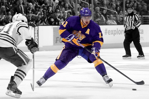 LA Kings: It's time to fully embrace the Forum blue and gold.