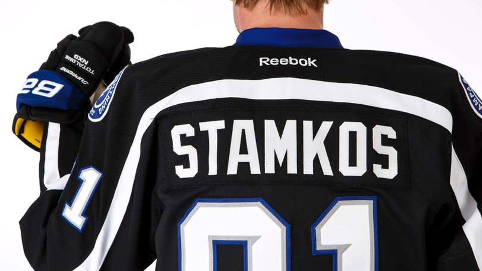 Review: Lightning third jersey could be improved —