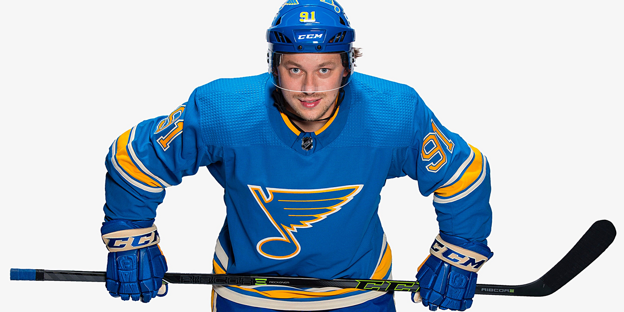 Blues promote Winter Classic look to third jersey! —