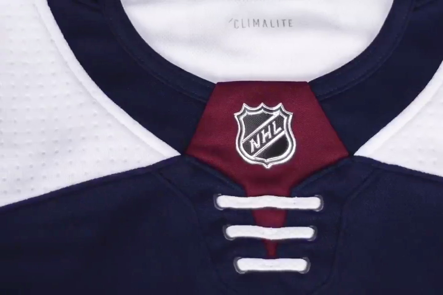 0913-col18alt-collar.png