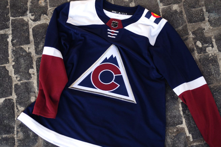 Avalanche officially reveal Colorado-themed third jersey —