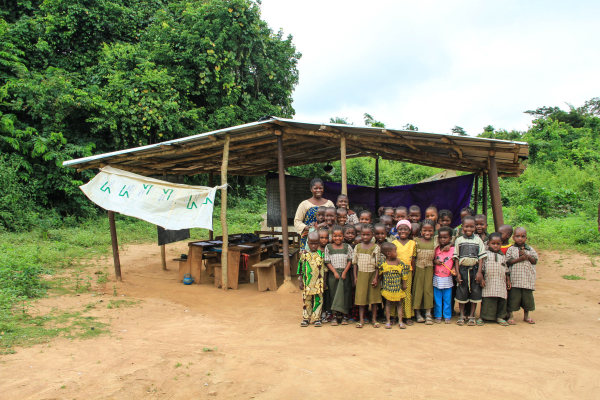 Lashidi Community School in Elekuru. Elizabeth, the teacher and Care Worker, teaches 38 children from nursery to grade 1 who are unable to walk the 2 hour journey to the main Elekuru Community School.