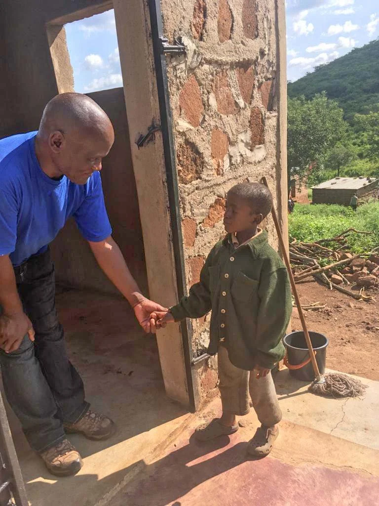 MY LIFE: VUSI MABUZA, AFRICAN LEADER (SOUTH AFRICA)