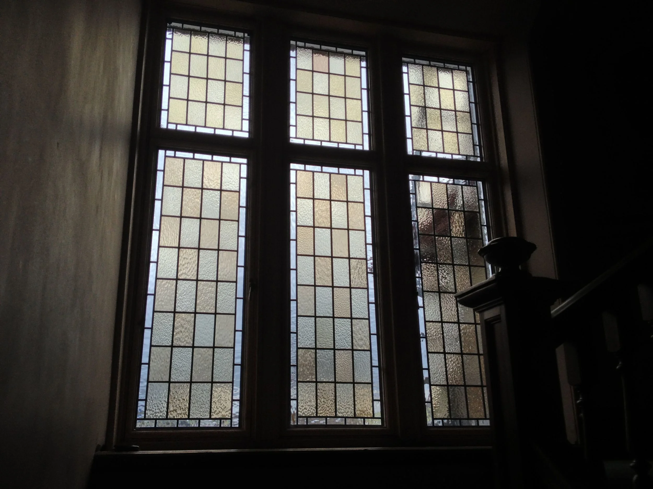 Encapsulated stained glass panels (internal)