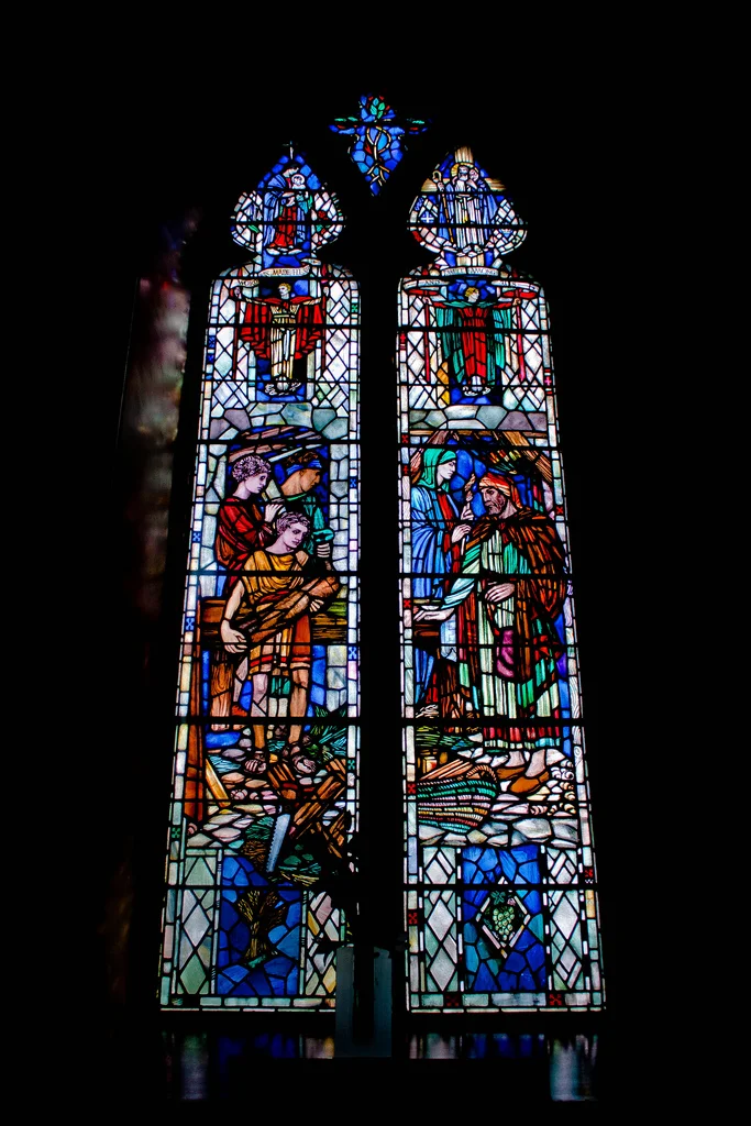 Walker Window, Glenmuick Parish Church, Ballater (Photo: Gordon Watt)