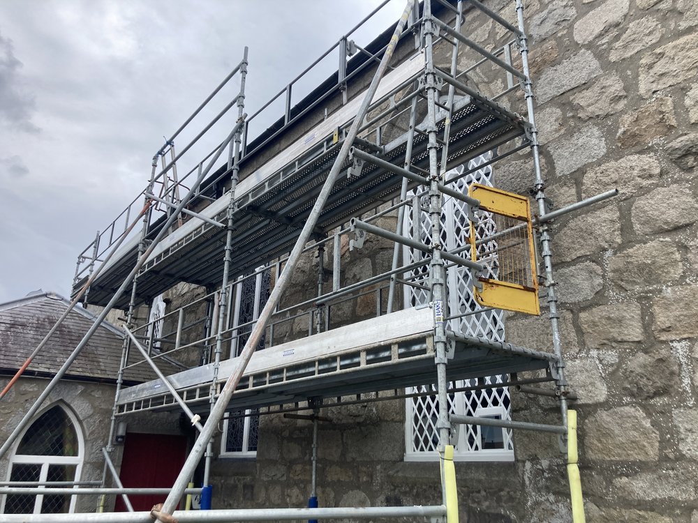 Scaffold up on the N side of Kintore Kirk