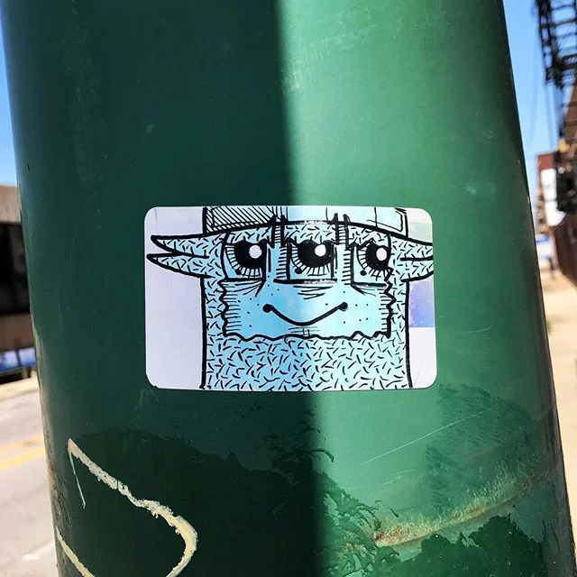 Eye see Ewe! &mdash; please tag if you know the artist
.
.
#art #streetartistry #streetartchicago #chicagostreetart #streetarteverywhere #streetartphotography #sticker #stickerart #stickerartist #ewe #sheep #chicago #ambassadorofgoodcheer #aogc #1000